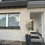 Apartment nähe Flughafen PSD Dome Merkur Arena